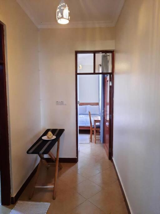 Ellyz Home Stay Moshi Buitenkant foto